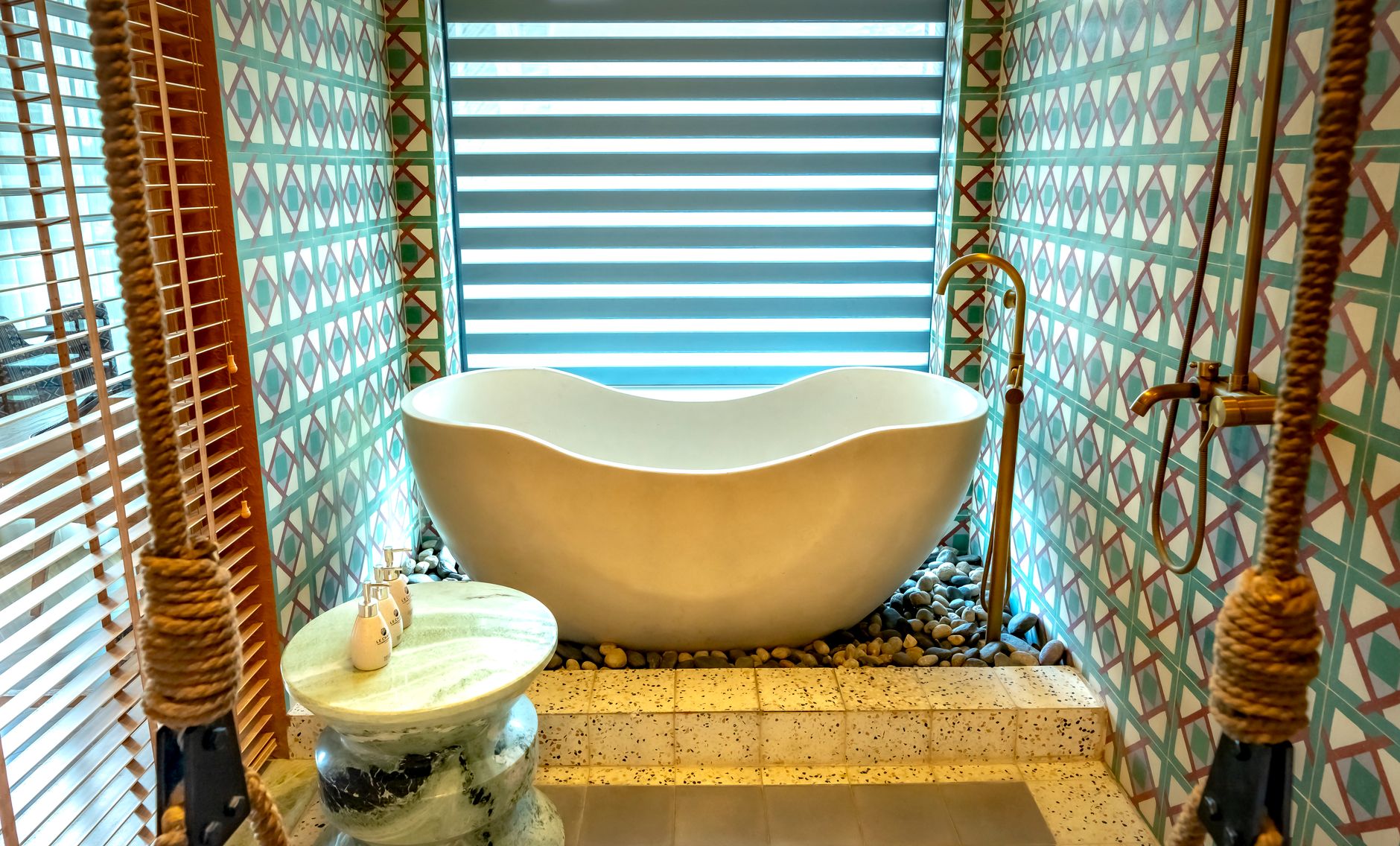 Spa Lyon 2